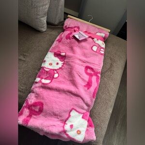 Viral Pink Hello Kitty Blanket